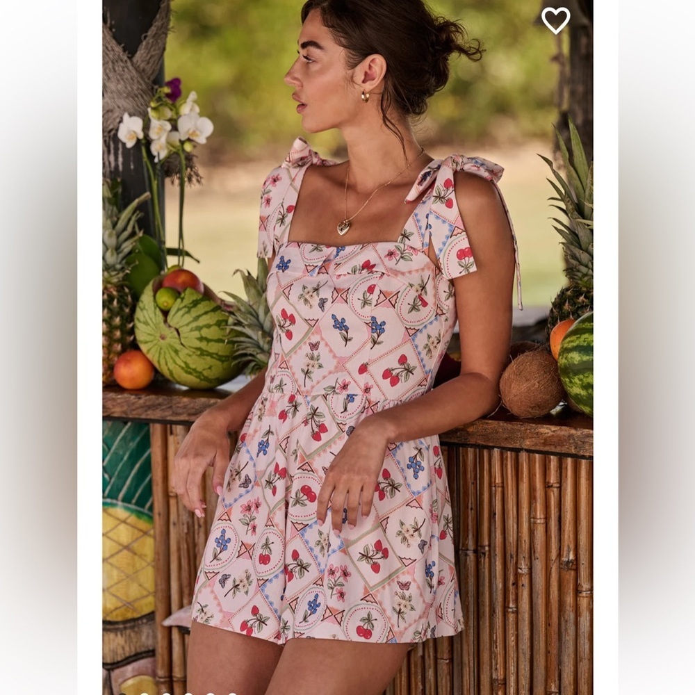 New with tags Altar’d Statw Mykonos Printed Romper